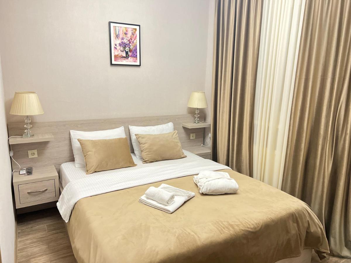 טביליסי Family Hotel Triston מראה חיצוני תמונה