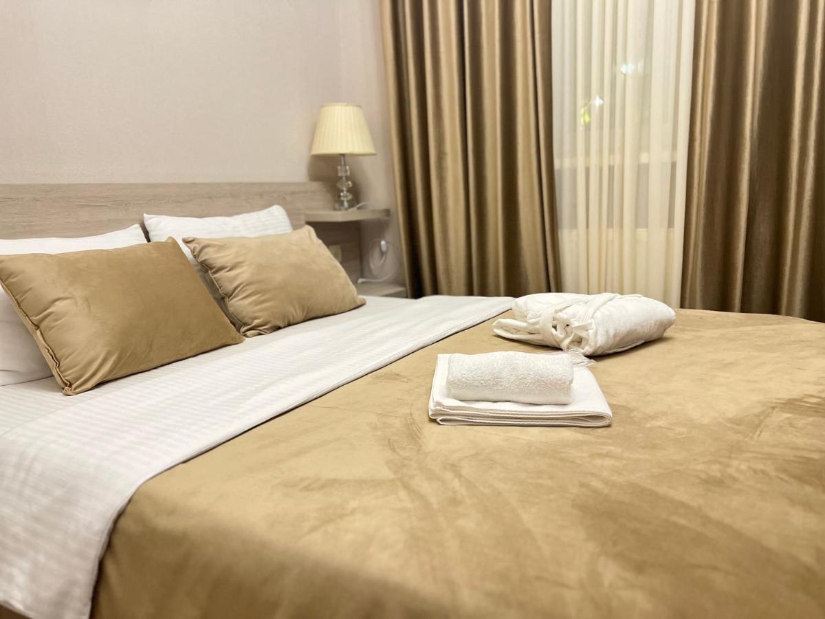 טביליסי Family Hotel Triston מראה חיצוני תמונה