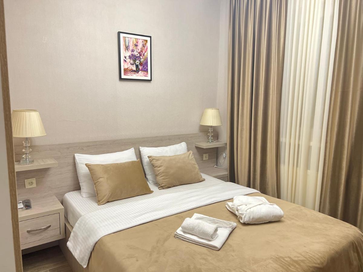 טביליסי Family Hotel Triston מראה חיצוני תמונה