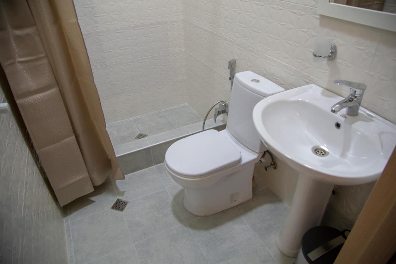 טביליסי Family Hotel Triston מראה חיצוני תמונה