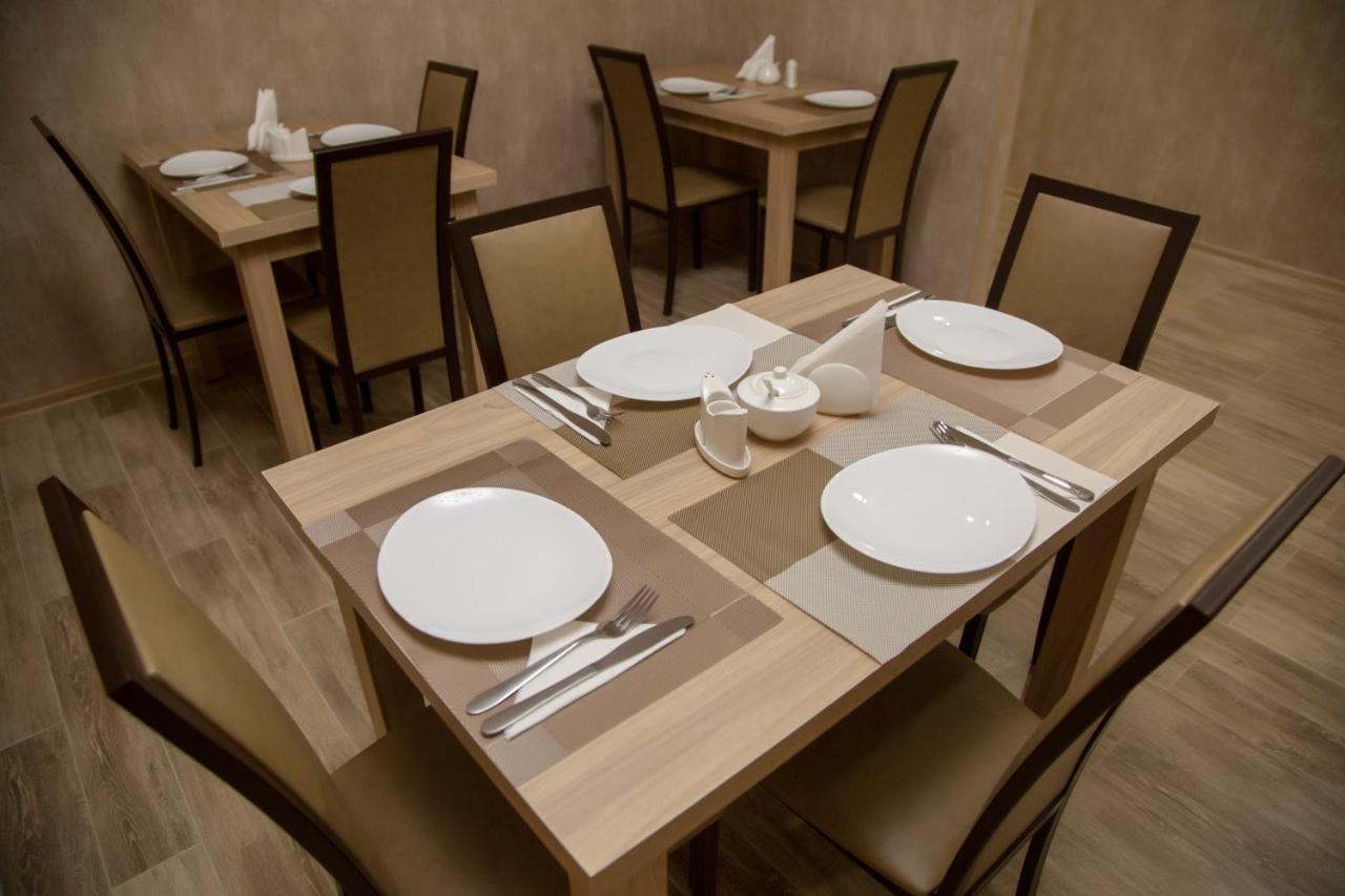 טביליסי Family Hotel Triston מראה חיצוני תמונה